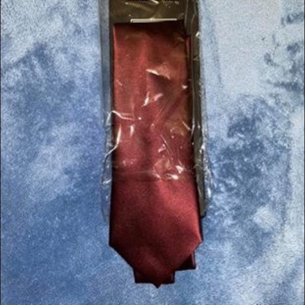 Men’s Tie burgundy